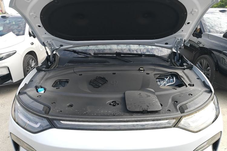 Used Leapmotor C11 2026 All-Electric 640 LiDAR Prestige Edition Engine Bay