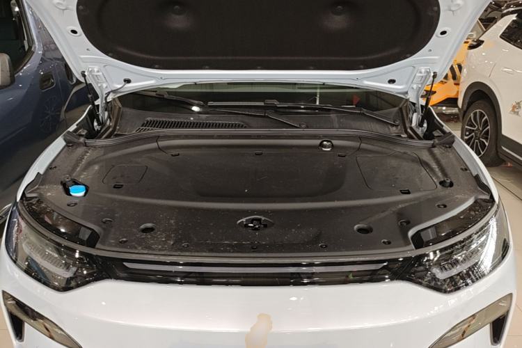 Used Leapmotor C11 2026 All-Electric 640 LiDAR Prestige Edition Engine Bay