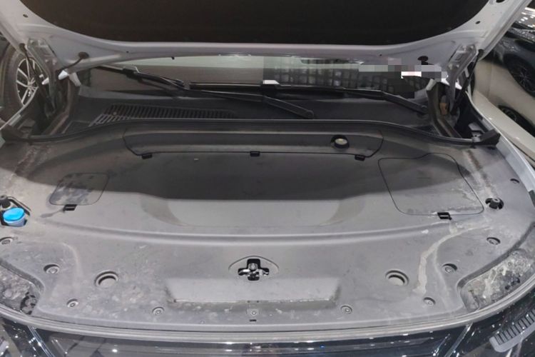 Used Leapmotor C11 2026 All-Electric 640 LiDAR Prestige Edition Engine Bay