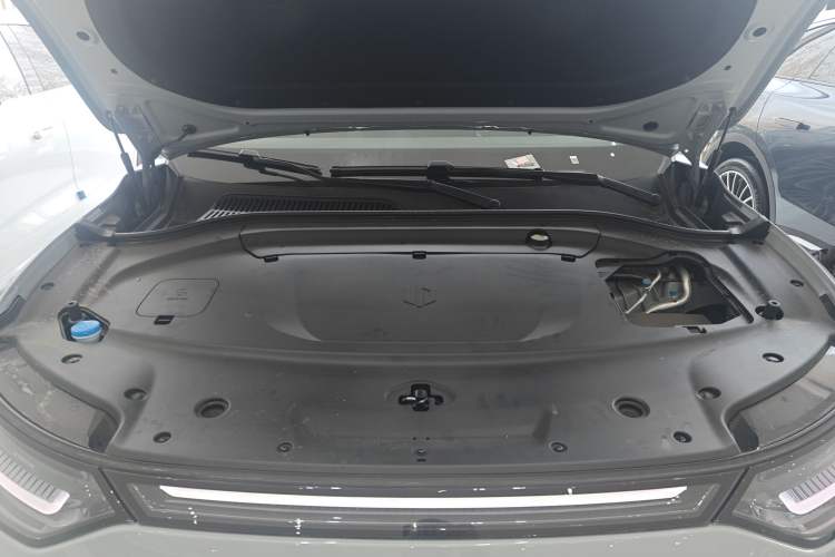 Used Leapmotor C11 2026 All-Electric 640 LiDAR Edition Engine Bay