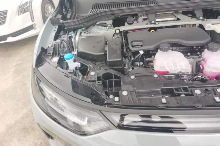Used Leapmotor C11 2026 Range-Extended 300 LiDAR Prestige Edition Engine Bay Right