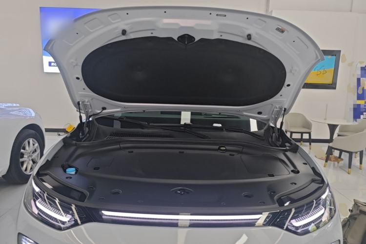 Used Leapmotor C11 2026 All-Electric 640 LiDAR Prestige Edition Engine Bay