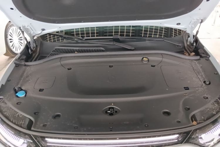 Used Leapmotor C11 2026 All-Electric 640 LiDAR Prestige Edition Engine Bay
