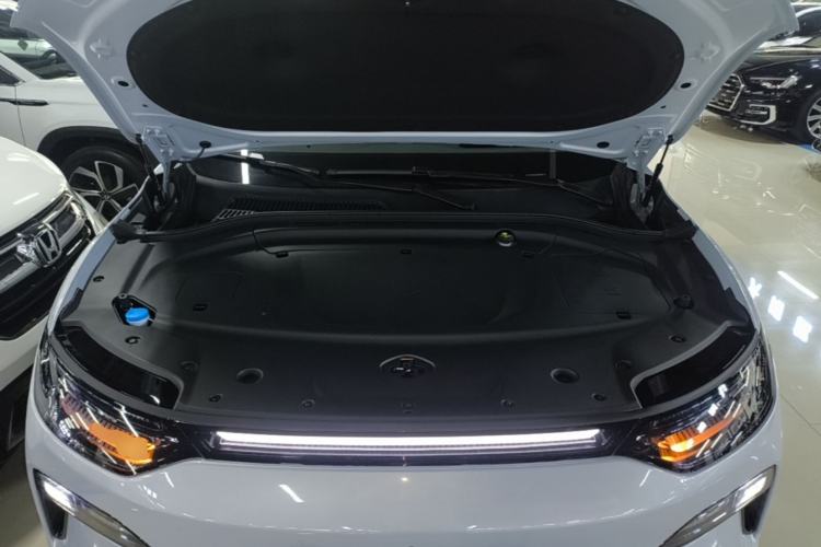 Used Leapmotor C11 2026 All-Electric 640 LiDAR Prestige Edition Engine Bay