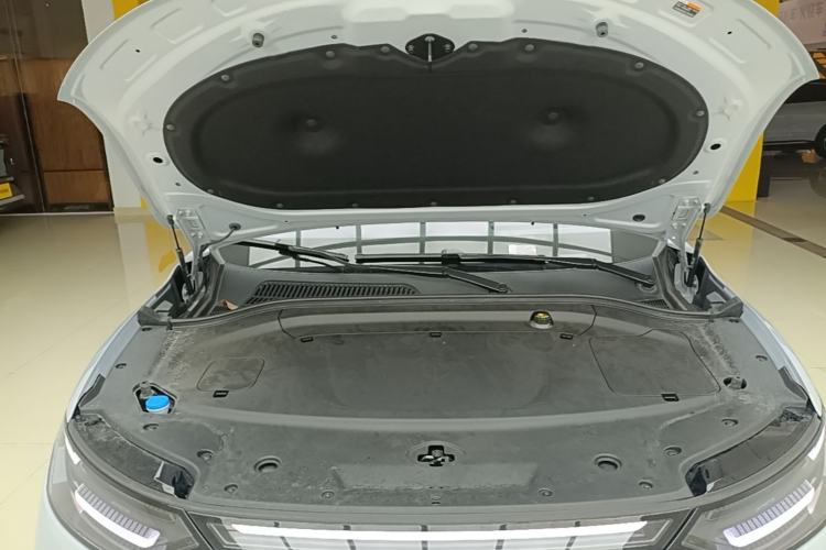 Used Leapmotor C11 2026 All-Electric 640 LiDAR Prestige Edition Engine Bay