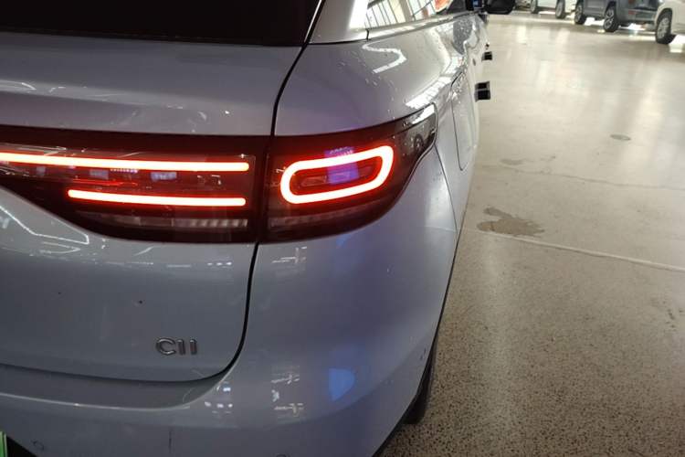 Used Leapmotor C11 2026 All-Electric 640 LiDAR Prestige Edition Exterior 3