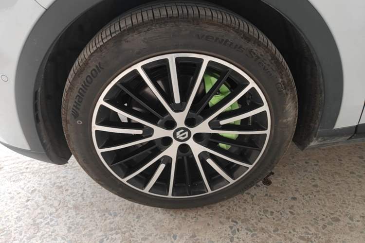 Used Leapmotor C11 2026 All-Electric 640 LiDAR Prestige Edition Exterior 4