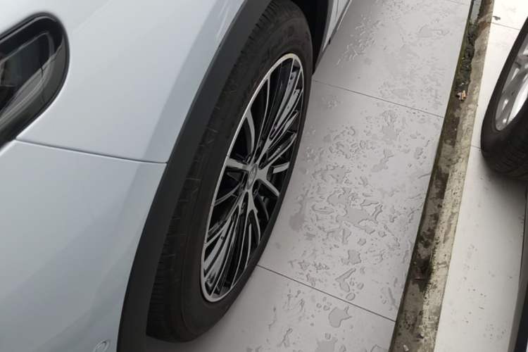 Used Leapmotor C11 2026 All-Electric 640 LiDAR Prestige Edition Exterior 4