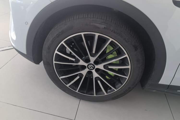 Used Leapmotor C11 2026 All-Electric 640 LiDAR Prestige Edition Exterior 4