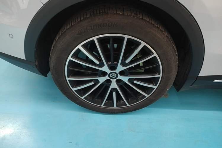 Used Leapmotor C11 2026 All-Electric 640 LiDAR Prestige Edition Exterior 5