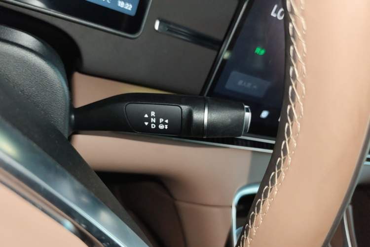 Used Leapmotor C11 2026 All-Electric 640 LiDAR Prestige Edition Gear Lever