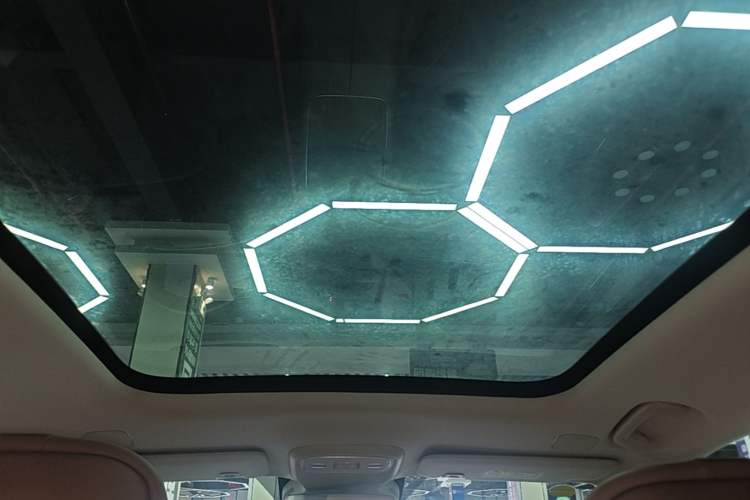 Used Leapmotor C11 2026 All-Electric 640 LiDAR Prestige Edition Headliner