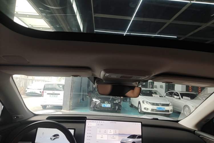 Used Leapmotor C11 2026 All-Electric 640 LiDAR Prestige Edition Headliner