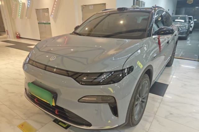 Leapmotor C11 2026 Range-Extended 300 LiDAR Prestige Edition с пробегом