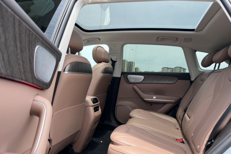 Used Leapmotor C11 2026 All-Electric 640 LiDAR Prestige Edition Interior 2