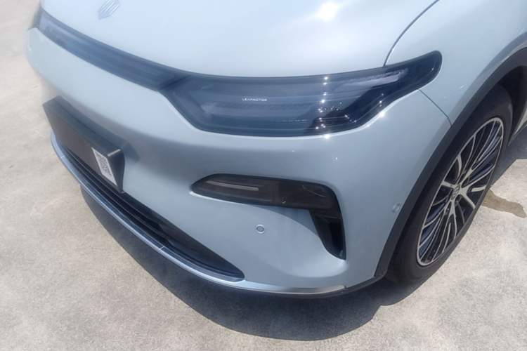Used Leapmotor C11 2026 Range-Extended 300 LiDAR Prestige Edition Left Front Headlight