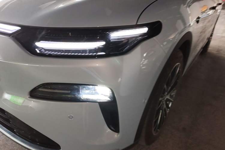 Used Leapmotor C11 2026 All-Electric 640 LiDAR Prestige Edition Left Front Headlight