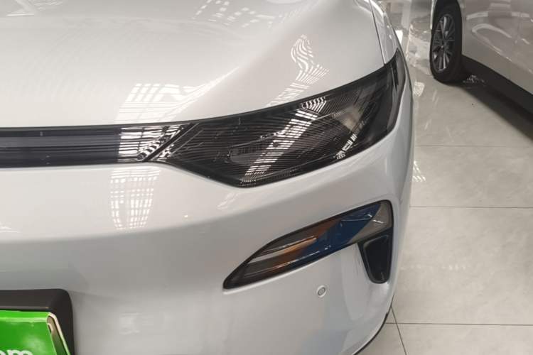 Used Leapmotor C11 2026 All-Electric 640 LiDAR Prestige Edition Left Front Headlight