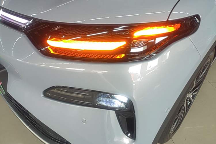 Used Leapmotor C11 2026 All-Electric 640 LiDAR Prestige Edition Left Front Headlight