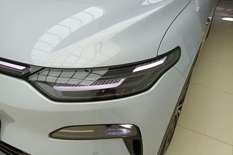 Used Leapmotor C11 2026 All-Electric 640 LiDAR Prestige Edition Left Front Headlight