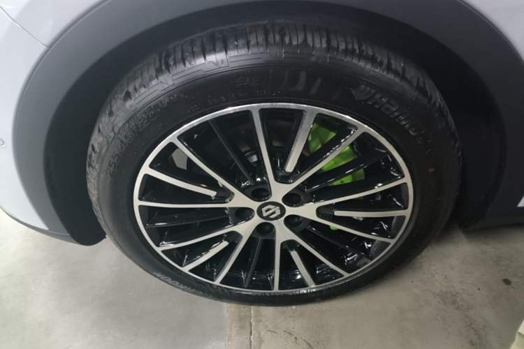 Used Leapmotor C11 2026 All-Electric 640 LiDAR Prestige Edition Left Front Wheel Hub