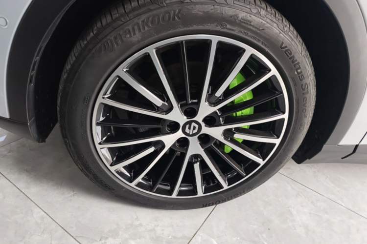Used Leapmotor C11 2026 All-Electric 640 LiDAR Prestige Edition Left Front Wheel Hub