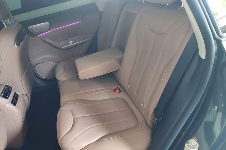 Used Leapmotor C11 2026 All-Electric 640 LiDAR Prestige Edition Left Rear Seat