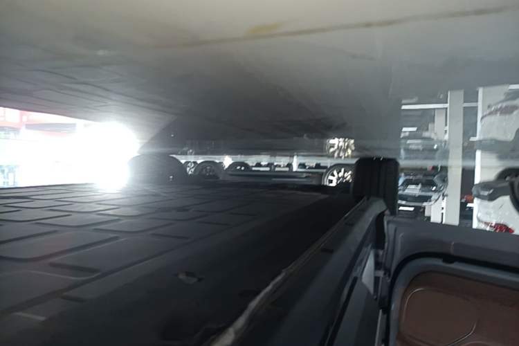 Used Leapmotor C11 2026 All-Electric 640 LiDAR Prestige Edition Left Side Sill