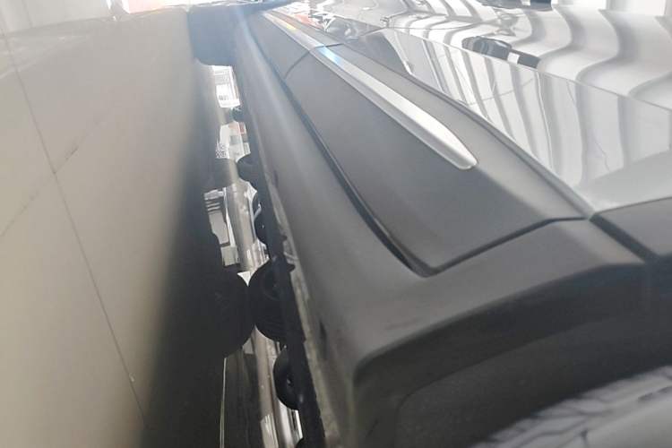 Used Leapmotor C11 2026 All-Electric 640 LiDAR Prestige Edition Left Side Sill