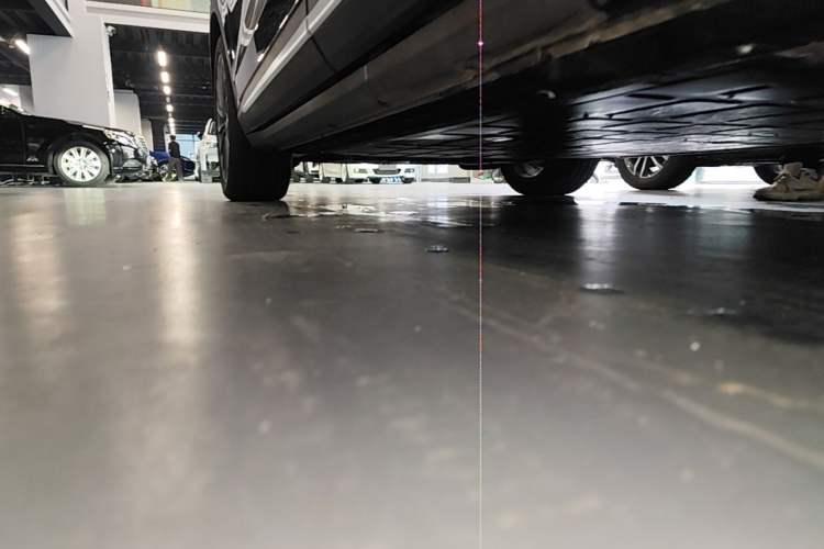 Used Leapmotor C11 2026 All-Electric 640 LiDAR Prestige Edition Left Side Sill