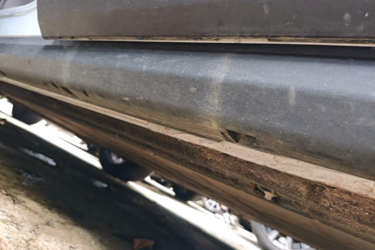Used Leapmotor C11 2026 All-Electric 640 LiDAR Prestige Edition Left Side Sill