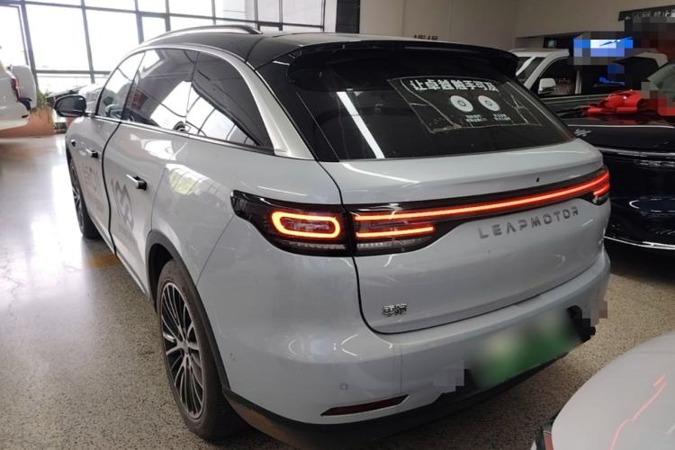 Used Leapmotor C11 2026 All-Electric 640 LiDAR Prestige Edition Rear Left 45 Deg