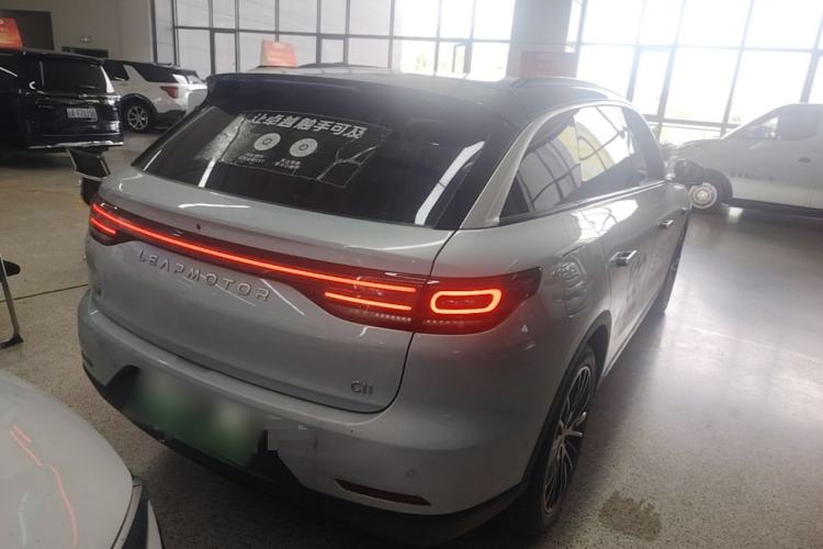 Used Leapmotor C11 2026 All-Electric 640 LiDAR Prestige Edition Rear Right 45 Deg