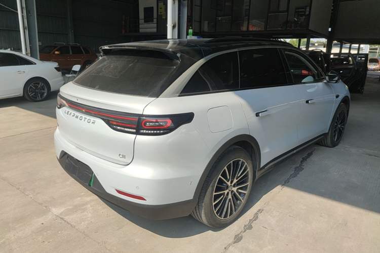 Used Leapmotor C11 2026 All-Electric 640 LiDAR Prestige Edition Rear Right 45 Deg
