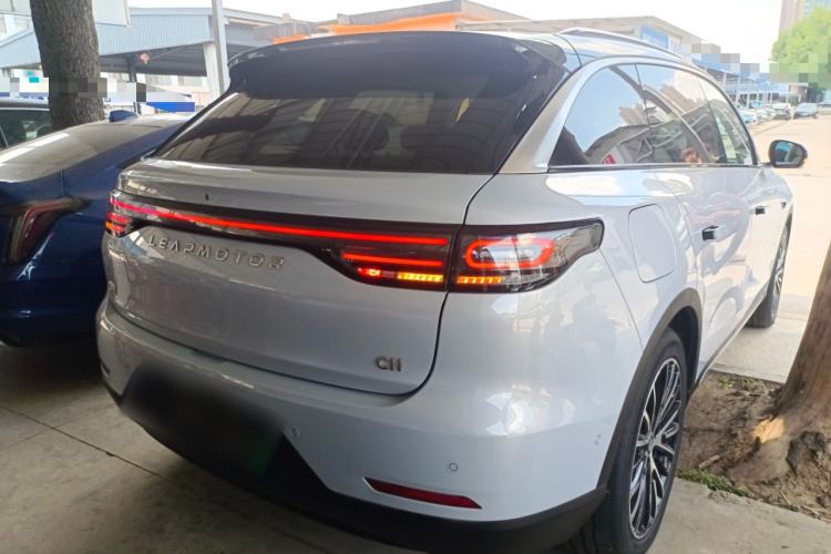 Used Leapmotor C11 2026 All-Electric 640 LiDAR Prestige Edition Rear Right 45 Deg