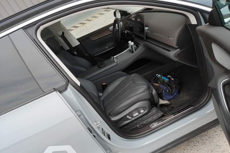 Used Leapmotor C11 2026 All-Electric 640 LiDAR Prestige Edition Right Front Seat