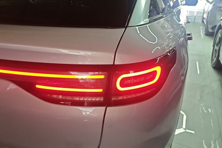 Used Leapmotor C11 2026 All-Electric 640 LiDAR Prestige Edition Right Rear Taillight