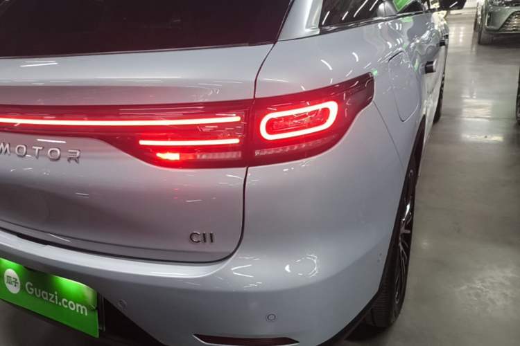 Used Leapmotor C11 2026 All-Electric 640 LiDAR Prestige Edition Right Rear Taillight