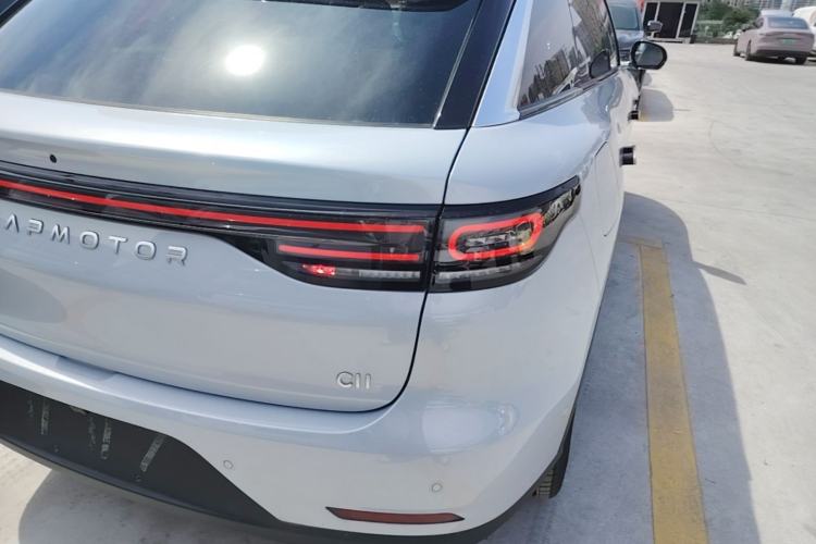 Used Leapmotor C11 2026 All-Electric 640 LiDAR Edition Right Rear Taillight
