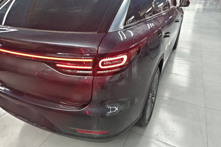 Used Leapmotor C11 2026 All-Electric 640 LiDAR Prestige Edition Right Rear Taillight