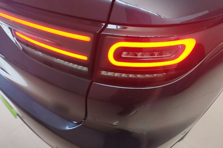 Used Leapmotor C11 2026 All-Electric 640 LiDAR Prestige Edition Right Rear Taillight