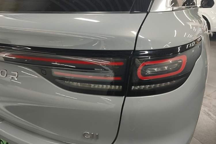 Used Leapmotor C11 2026 All-Electric 640 LiDAR Prestige Edition Right Rear Taillight