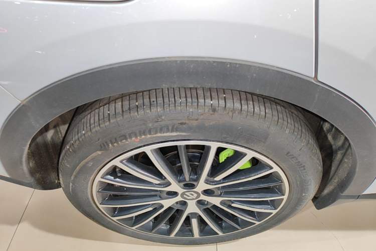Used Leapmotor C11 2026 All-Electric 640 LiDAR Prestige Edition Right Rear Wheel Hub