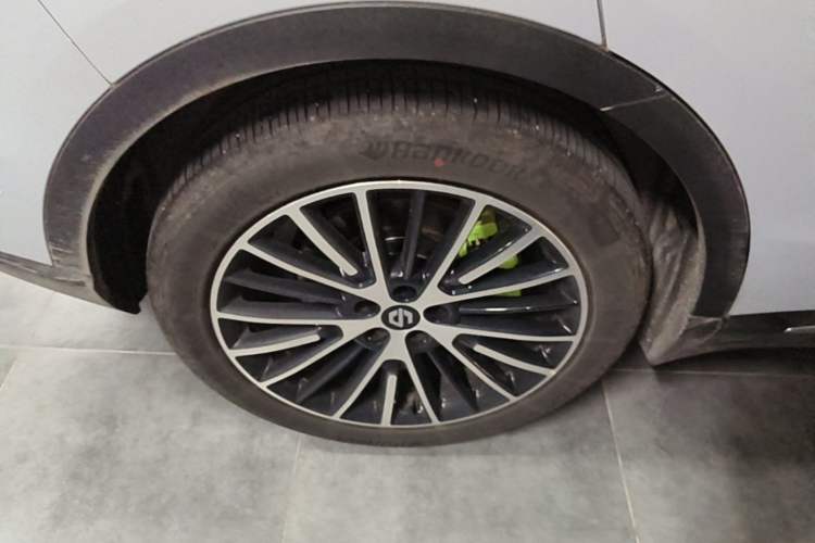 Used Leapmotor C11 2026 All-Electric 640 LiDAR Prestige Edition Right Rear Wheel Hub
