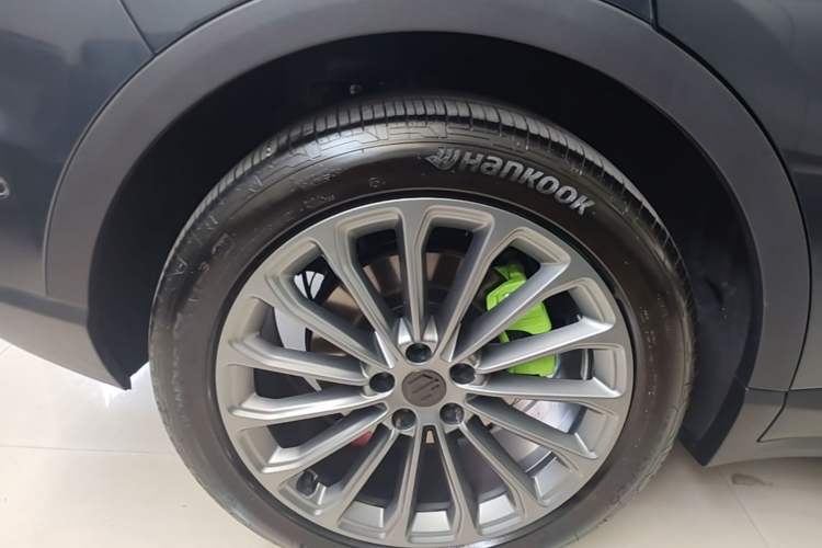 Used Leapmotor C11 2026 All-Electric 640 LiDAR Prestige Edition Right Rear Wheel Hub
