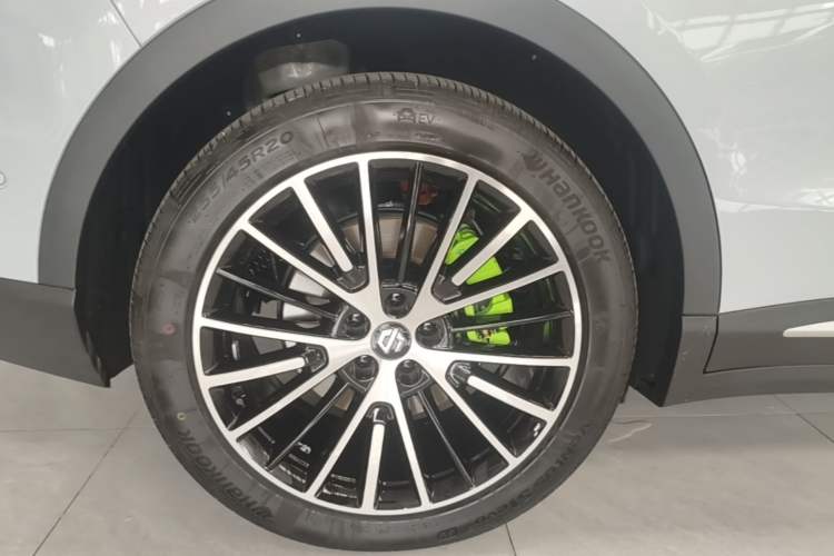 Used Leapmotor C11 2026 All-Electric 640 LiDAR Prestige Edition Right Rear Wheel Hub