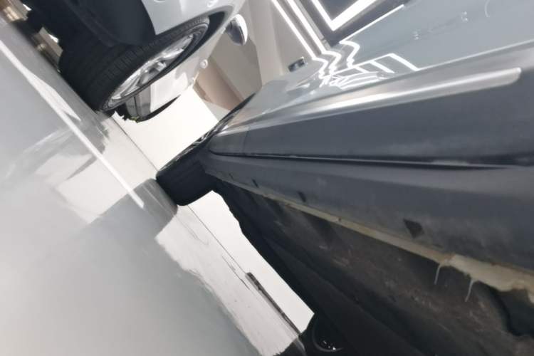 Used Leapmotor C11 2026 Range-Extended 300 LiDAR Prestige Edition Right Side Sill