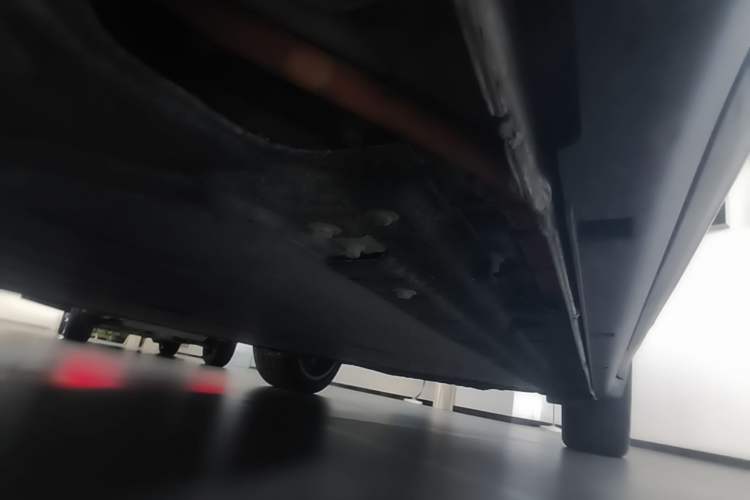 Used Leapmotor C11 2026 All-Electric 640 LiDAR Prestige Edition Right Side Sill