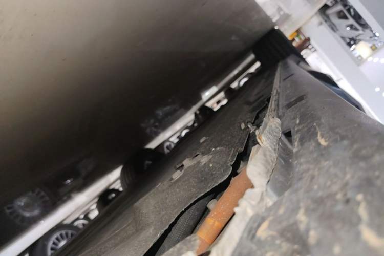 Used Leapmotor C11 2026 All-Electric 640 LiDAR Prestige Edition Right Side Sill