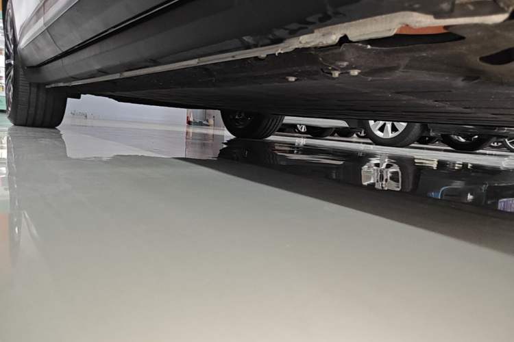 Used Leapmotor C11 2026 All-Electric 640 LiDAR Prestige Edition Right Side Sill